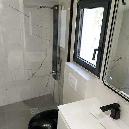 6 Pers A 30m De La 생트막시메