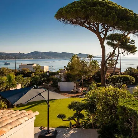 别墅 6 Pers A 30m De La *