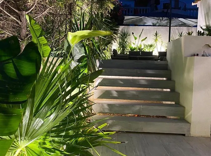 6 Pers A 30m De La Villa Sainte-Maxime